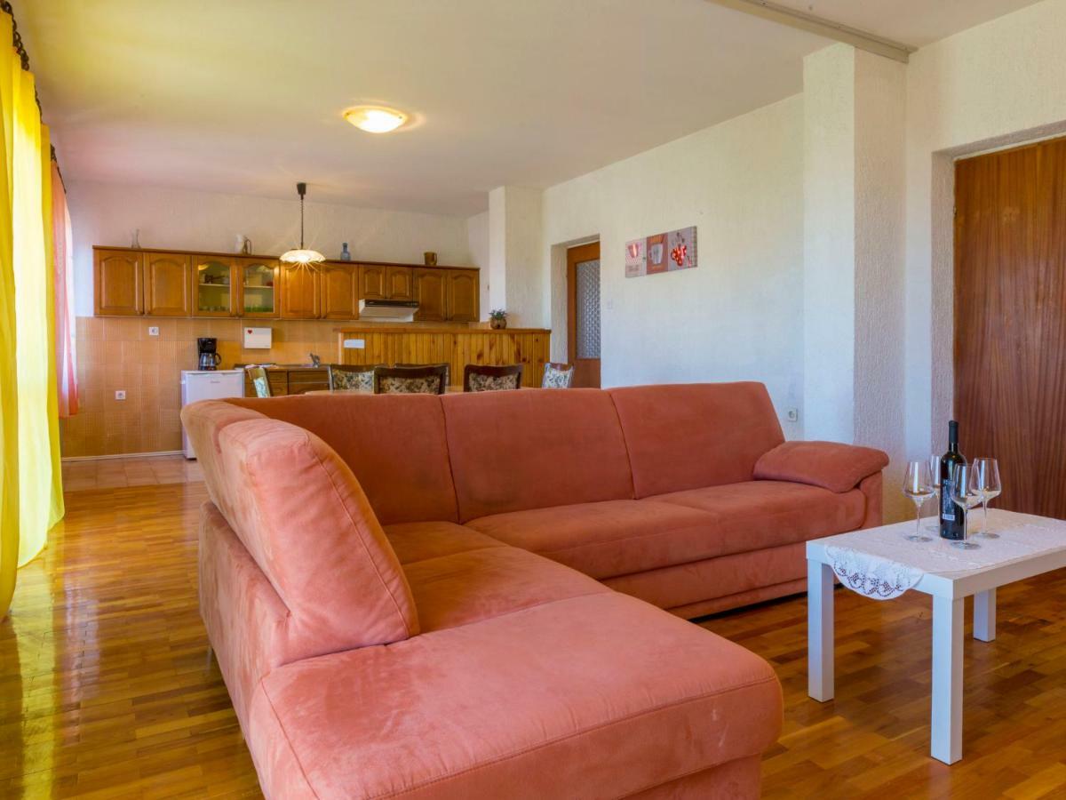 Apartment In Novi Vinodolski 15274 Povile Bagian luar foto